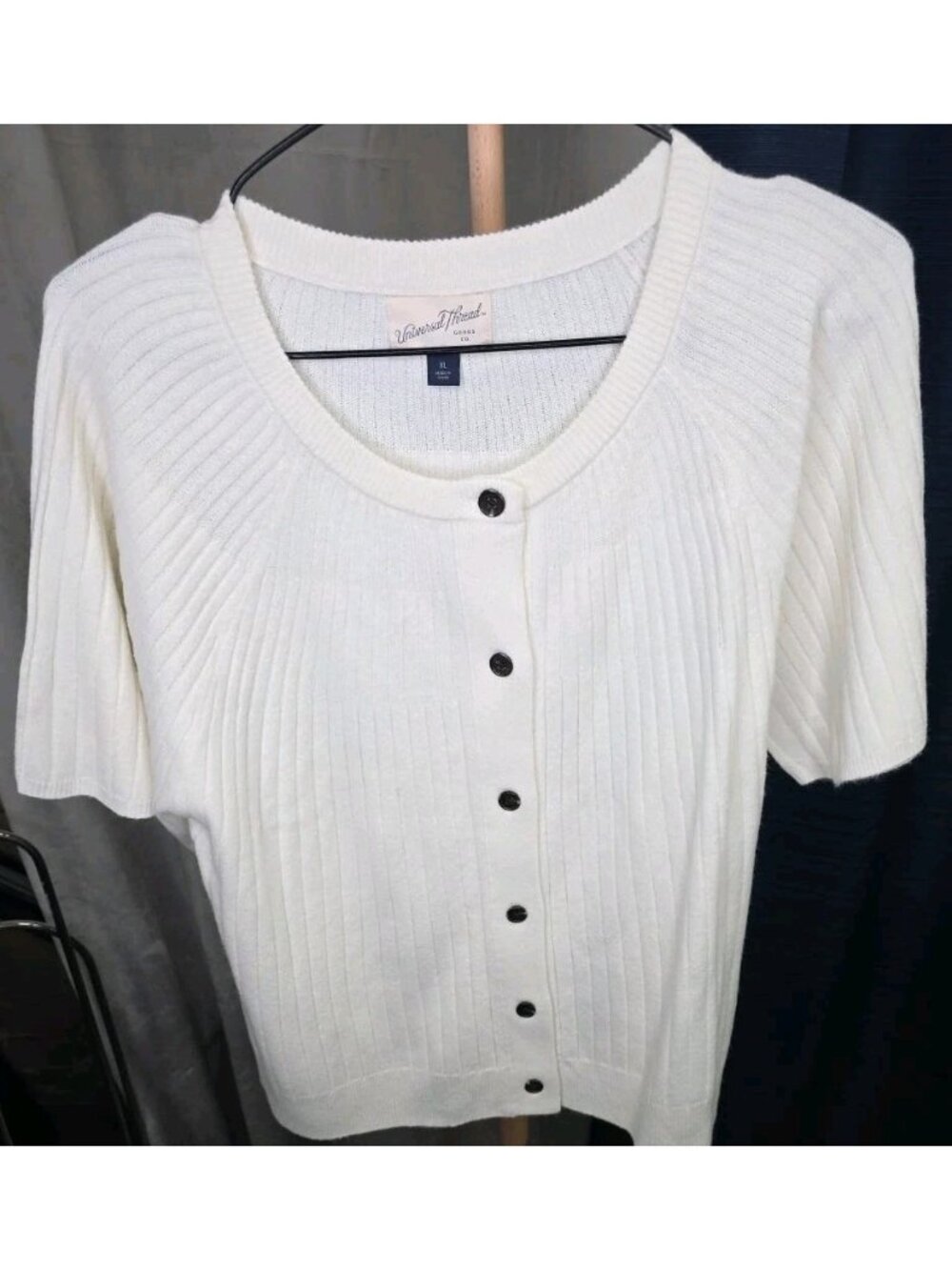 NWT Lot 2 Universal Thread XL Ribbed Button Cardigan Tops Cream & Pink. Wl452